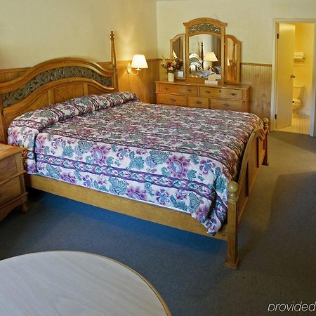Americas Best Value Inn - Чесапик Номер фото