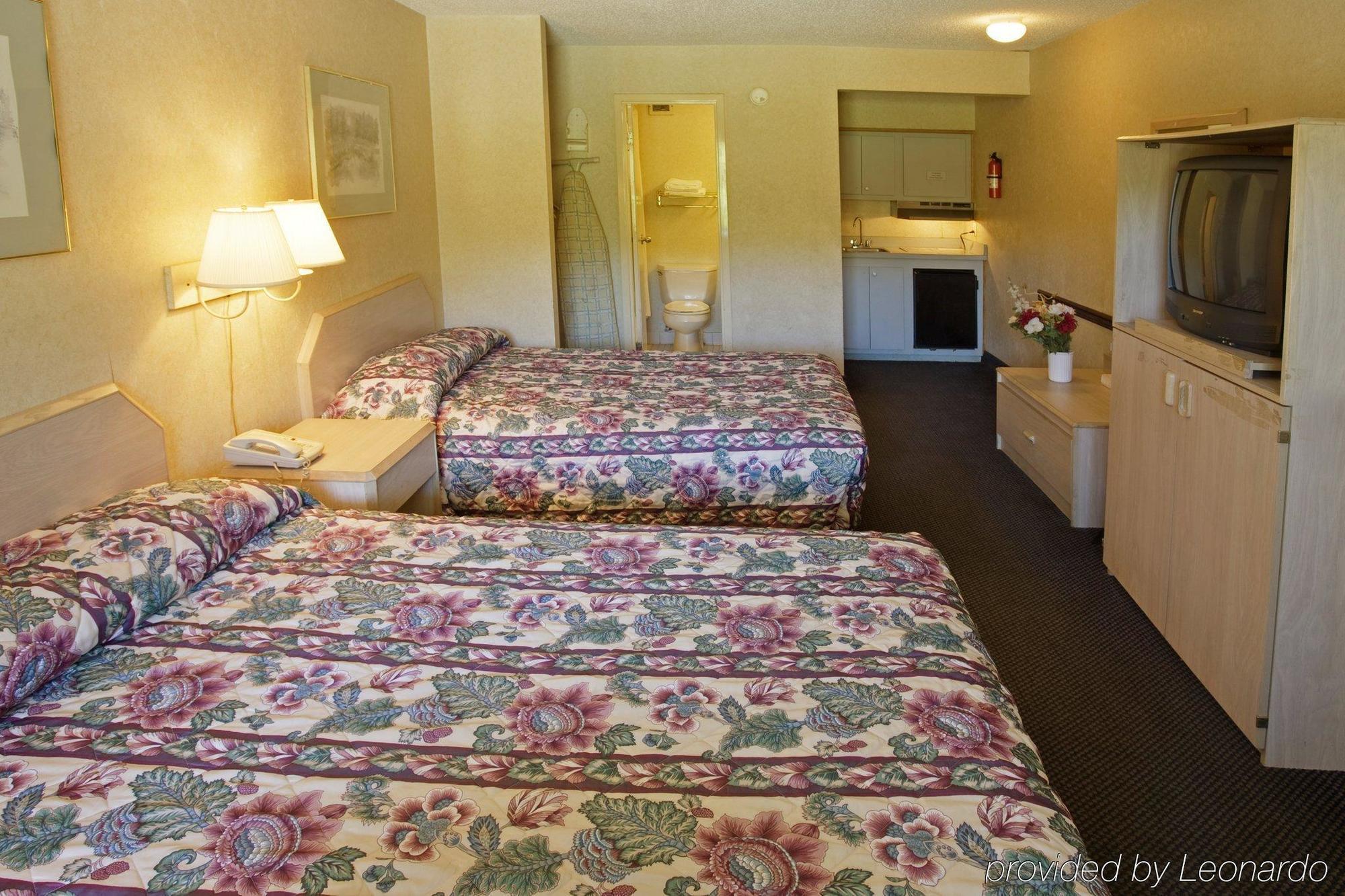 Americas Best Value Inn - Чесапик Номер фото